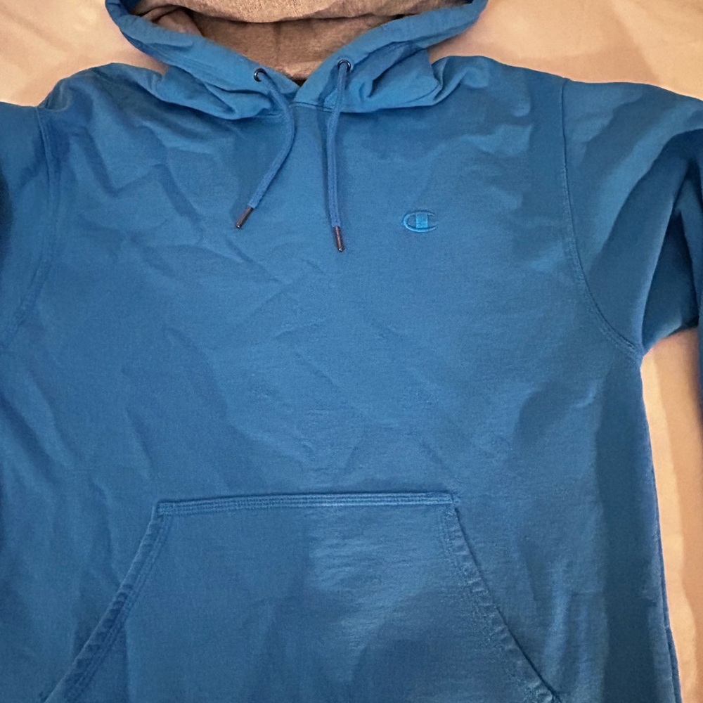 Champion Men's Hoodie in Vibrant Blue